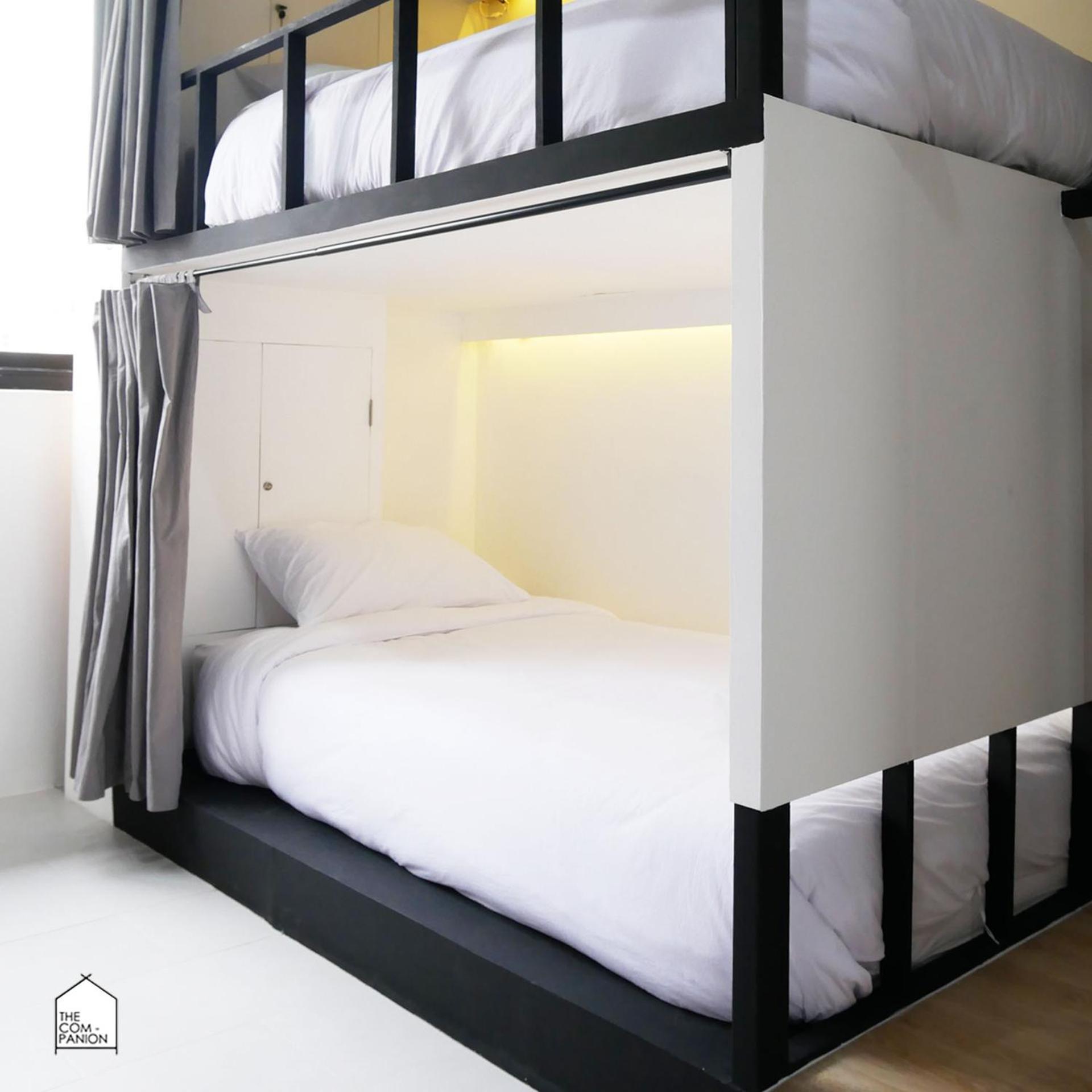 Mixed Dormitory Room